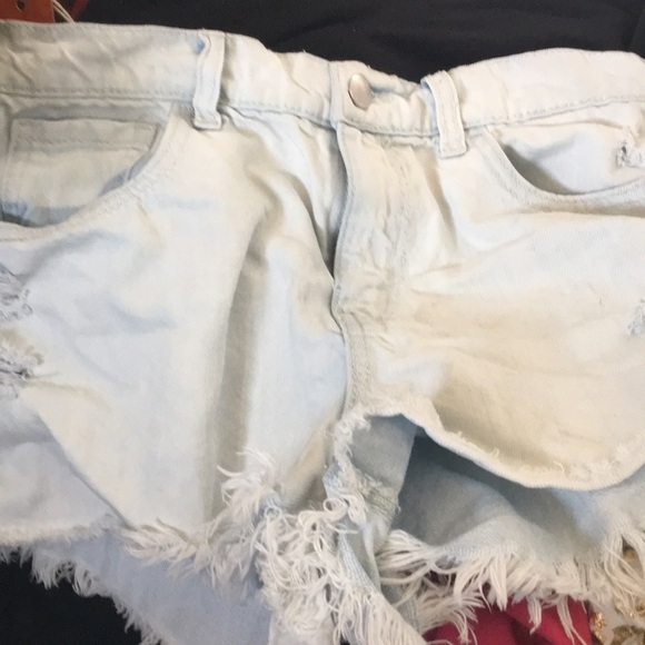 FINAL MARKDOWN RUE 21 distressed shorts (10) - Picture 1 of 5